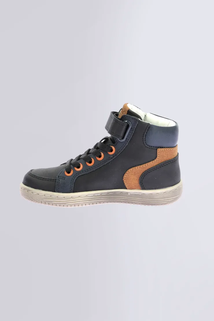 Kinder Kickers Lolastic