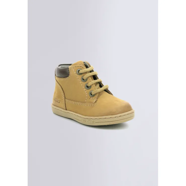 Kinder Kickers Tackland (18-23)